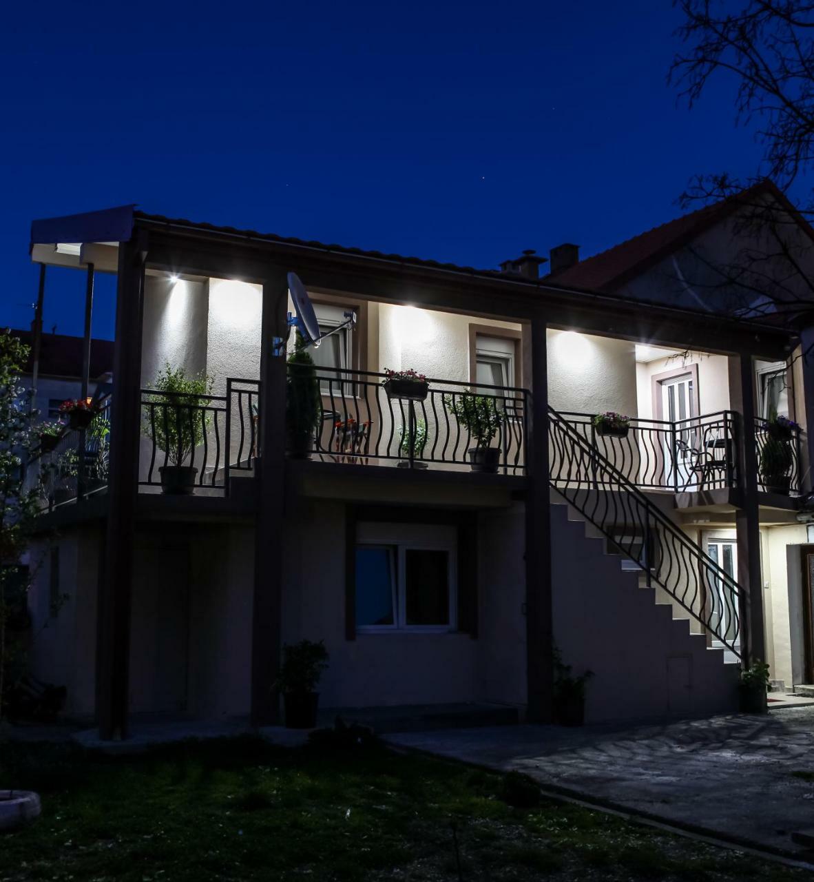 Studio Kaca Cetinje Dış mekan fotoğraf